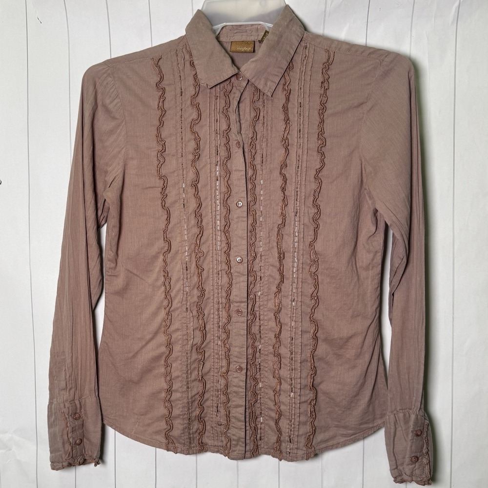 Buckle Daytrip Cotton Ruffle Beaded Pleat Design Button Up Blouse Top Brown M